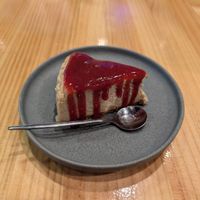 Tarta de queso de fresa / Strawberry cheesecake at Asante in Barcelona
