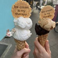 Black Lava, Salted Caramel, Joghurt Maracuja und Kokos Mandel  at Sweet n joy  in Frankfurt