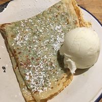 Dessert crêpe at Crêperie La Rue in Madrid