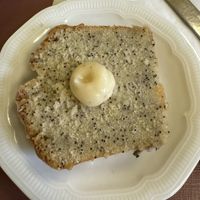 Lemon poppyseed cake 👌🏻  at Café Petiole in London