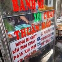 Stall and menu at Bánh mì Chay Thuận Hảo in Ho Chi Minh City