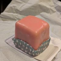 Punschkrapfen at Maran Vegan in Vienna