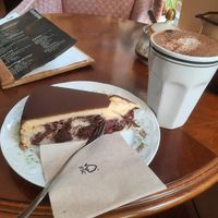  at V-Cake Cafe in Dresden