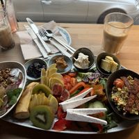 Frühstück für zwei   at V-Cake Cafe in Dresden