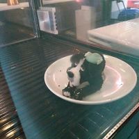 Cake display at Chaostheorie in Berlin