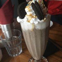 Oreo milkshake (€8.60 ?)  at Chaostheorie in Berlin