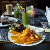 Great burger, fries, smoothie & cake! at Chaostheorie in Berlin