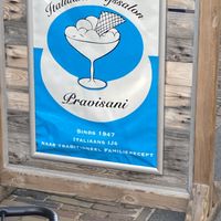 Entrance  at IJssalon Pravisani in Egmond Aan Zee