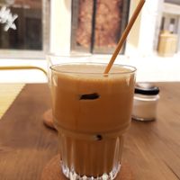 Latte macchiato at Tiny Rebels in Crete