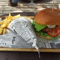 Hamburguesa y patatas at Chiringuito Casa Miguel in Torre Del Mar