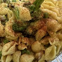 Vegan Mac ‘n’ Cheese Bowl w/ Broccoli & Peas & Roasted Garlic  at Mac'D & More in Astoria