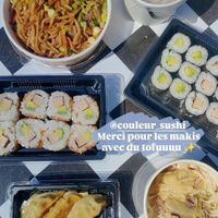 Nouilles, makis tofu, gyoza légumes, salade de chou at Couleur Sushi in Biganos