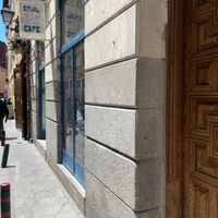  at Etual Café in Madrid