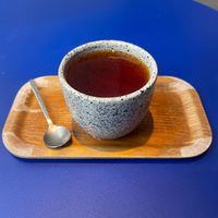  at Etual Café in Madrid