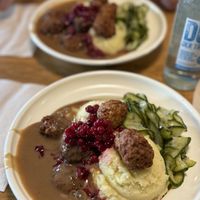 Vegan Swedish meatballs - medium size   at Möllers Köttbullar - Danziger Str. in Berlin