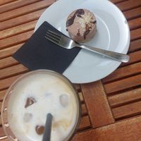  at NOMADS coffee in Antibes