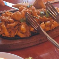 Mix grill végétarien (samosa légumes, panorama, oignons bahjia) at Taj Mahal Restaurant Indien in Dieppe