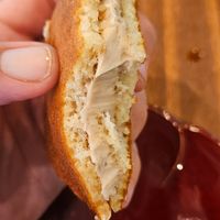 Dorayaki de fresa at Pivot BASE Cafe & Bar ＠Dotonbori in Osaka