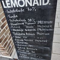 Selection of the day (Dark Chocolate is also vegan) at Vana Eis in Stuttgart