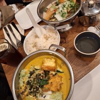 Yellow curry & vegetables with citronella sauce at Little Apo in Brussels