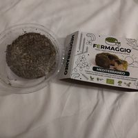 Amazing plant-based cheese with herbs at Fermaggio Bistrot & Store in Rome