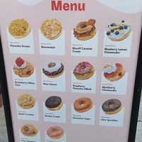 August Menü at Brammibal's Donuts - Eppendorfer Baum in Hamburg