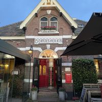Outside   at Oortjeshekken in Ooij