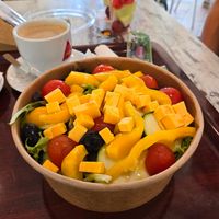 Vegan salad at Cafeteria Cuevas del Drach in Mallorca