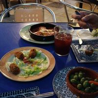 pimientos y croquetas at Habanita in Sevilla
