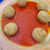 Banana balls with tomato sauce at Habanita in Sevilla