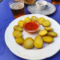 Papas con mojo at Habanita in Sevilla
