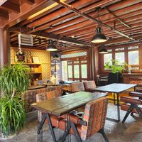 Beautiful cafe at Xi Fusuba - 希府素吧 in Lijiang