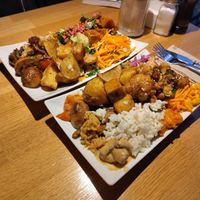 Unsere Teller at Sattgrün - Hafen in Dusseldorf