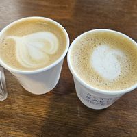 Left: oat latte / right: oat capuccino at Petra Bake & Coffee in Kanazawa