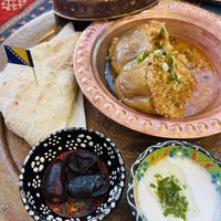Geschmorte & gefüllte Paprika mit Bulgur  at Vrata Orijenta in Mostar