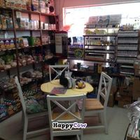 inside seating at Good Food Conspiracy in Big Pine Key