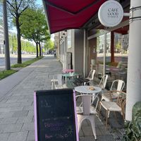   at Cafe Good in Munich