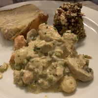 Soy protein blanquette served with potatoes and broccoli cakes  at Le Potager du Marais - Saint Paul in Paris