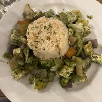 tofu with veggies and rice  at Le Potager du Marais - Saint Paul in Paris