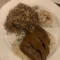 Seitan with pepper sauce and a side of quinoa  at Le Potager du Marais - Saint Paul in Paris
