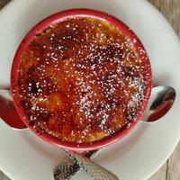 Crème brûlée alle albicocche at Le Potager du Marais - Saint Paul in Paris