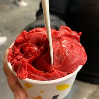 Tarrina de frambuesa (3,50€) at Australian Home Made Ice Cream in Brussels