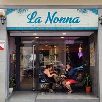 Front of the restaurant at La Nonna Brunch in Figueres