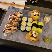 Avocado Maki, Avocado und Tofu Taschen, Avocado Nigiri und eine Vegane Roll at Osaka in Naxxar
