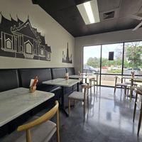 Seating at THAI 303 in Longmont