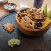 Chirashi vegano at Hamaki in Ponferrada