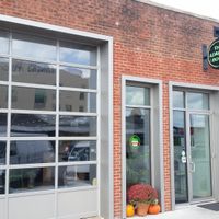 The Loaded Bowl
We visited this Vegan Restaurant for the first time on Oct 3, 2017
Bought Lunch & Dinner at the Loaded Bowl in Oklahoma City, OK

Cashew Cheese & Macaroni with fake-meat BBQ
And veggie nachos
The nachos were very good, ill order those again (and we will be back in OKC)

More pictures
http://whatdoyoueatthen.com/the-loaded-bowl-oklahoma-city-ok/

The other, well i should have read the menu better, i saw cashew nut cheese & macaroni and not the BBQ part... i hate BBQ and i dont like fake-meat at all, any flavor, so there was no way i was gonna like half this meal
I ate it, and this was prob made well. But, just not my taste

The deserts... got a huge rice crispy thing with chocolate on top, took three days to eat

Well, they had a few day old things marked down, so that always catches my attention. .. i grabbed a strawberry & black pepper (yes black pepper) scone. .. it was awesome !!! Try new things, this was great, dry, sweet scone, with strawberry flavor and a warm black pepper after flavor, wow.. i would have never known that could be a thing, very good, try it

Glad to have a vegan option when we are in town for the museum or passing through to Tulsa
#OklahomaVegan
#OklahomaCityVegan
#CashewNutCheese
#WhatDoYouEatThen at The Loaded Bowl in Oklahoma City