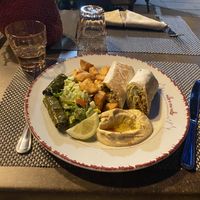 Piatto le mille e una notte con pita vegan   at Le Mille e Una Notte in Trieste