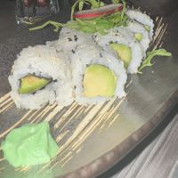 Avocado maki  at SAJADO in Gerasdorf