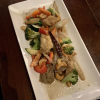 Pad med ma maung with tofu at Sabai Thai in Brighton